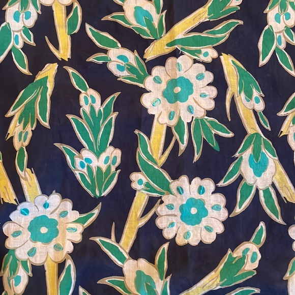 Tory Burch 100% cotton top flower pattern with sequins. Size 4 - Picture 2 of 5